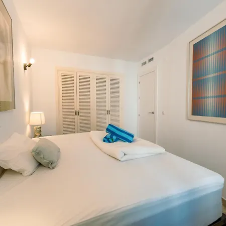 Puerto Cabopino Apartment